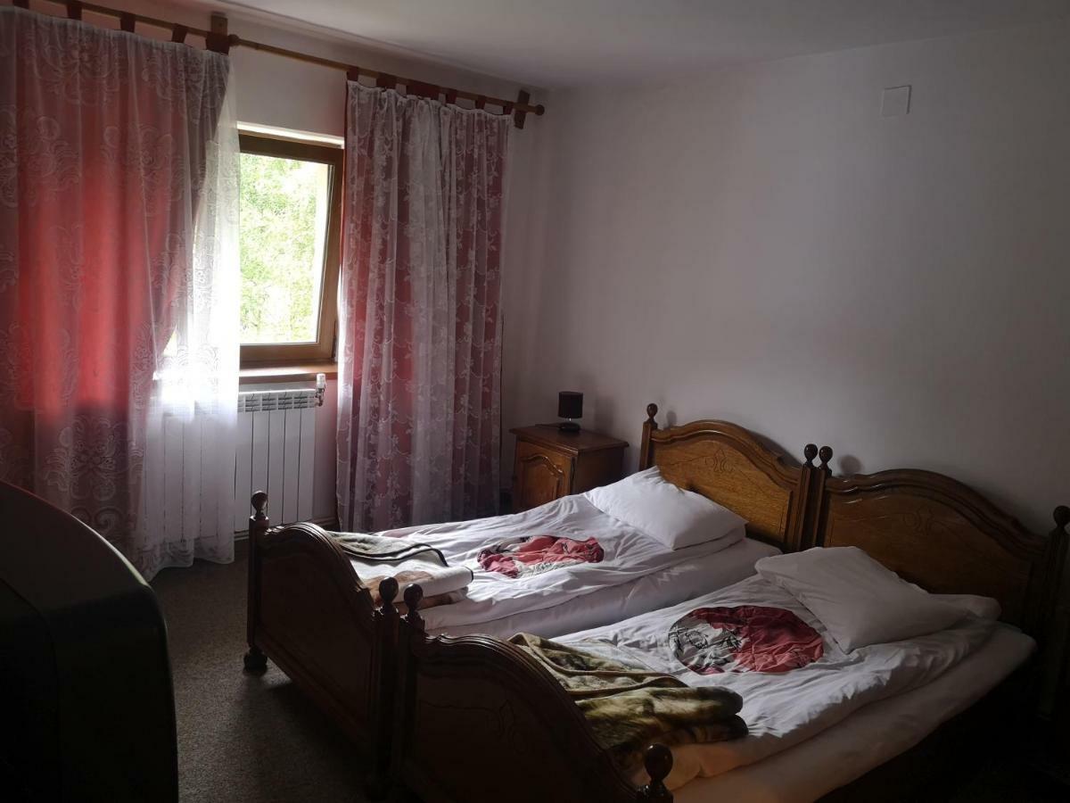 Hotel Floarea Reginei Statiunea Climaterica Sambata Exteriér fotografie